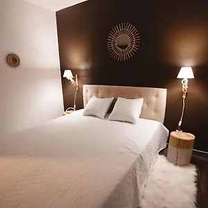 Apartment Et Garage Au Coeur De, L'Isle-sur-la-Sorgue