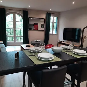 Apartment Le Loft Sur Les Quais, L'Isle-sur-la-Sorgue